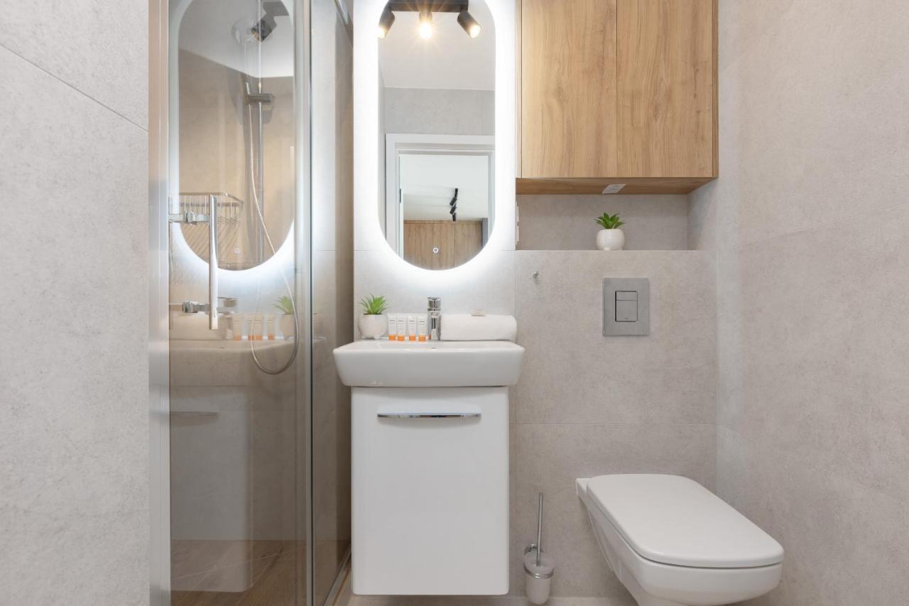 Warsaw City Life Apartment Bagno By Noclegi Renters Εξωτερικό φωτογραφία